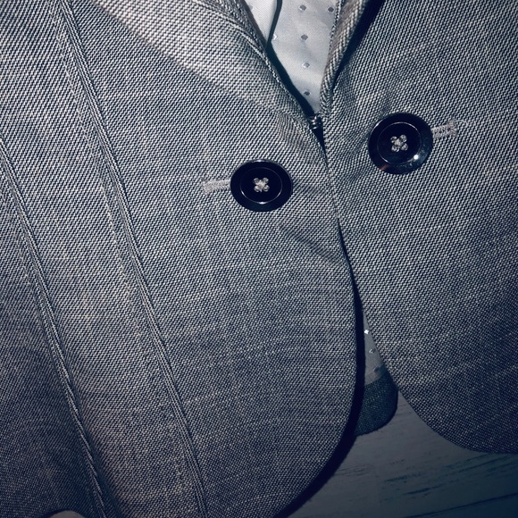 WHBM gray blazer size 0 - Picture 3 of 7